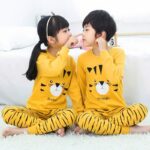 Ensemble surpyjama tigre design ample pour enfant Jaune 8-9 ans (130-140cm)