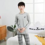 Surpyjama en coton à rayures pour adolescents_37